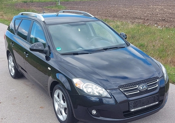 Kia Ceed cena 19900 przebieg: 155822, rok produkcji 2008 z Rymanów małe 742